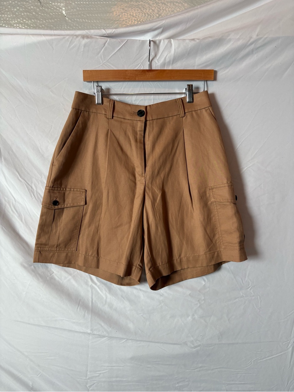 Casual Cargo Shorts - Tan